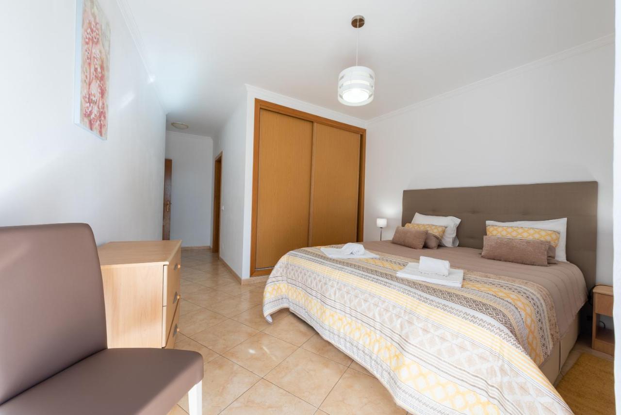 Apartamento Monarquia - T3 Quarteira Exterior foto